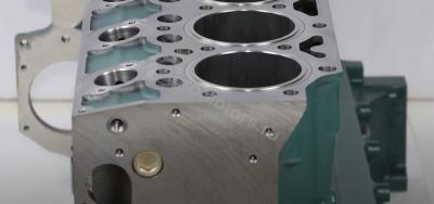 04282828 Блок двигателя Вид 2